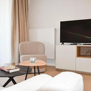  Apartment Crystal Residences - Luxurious Seaside